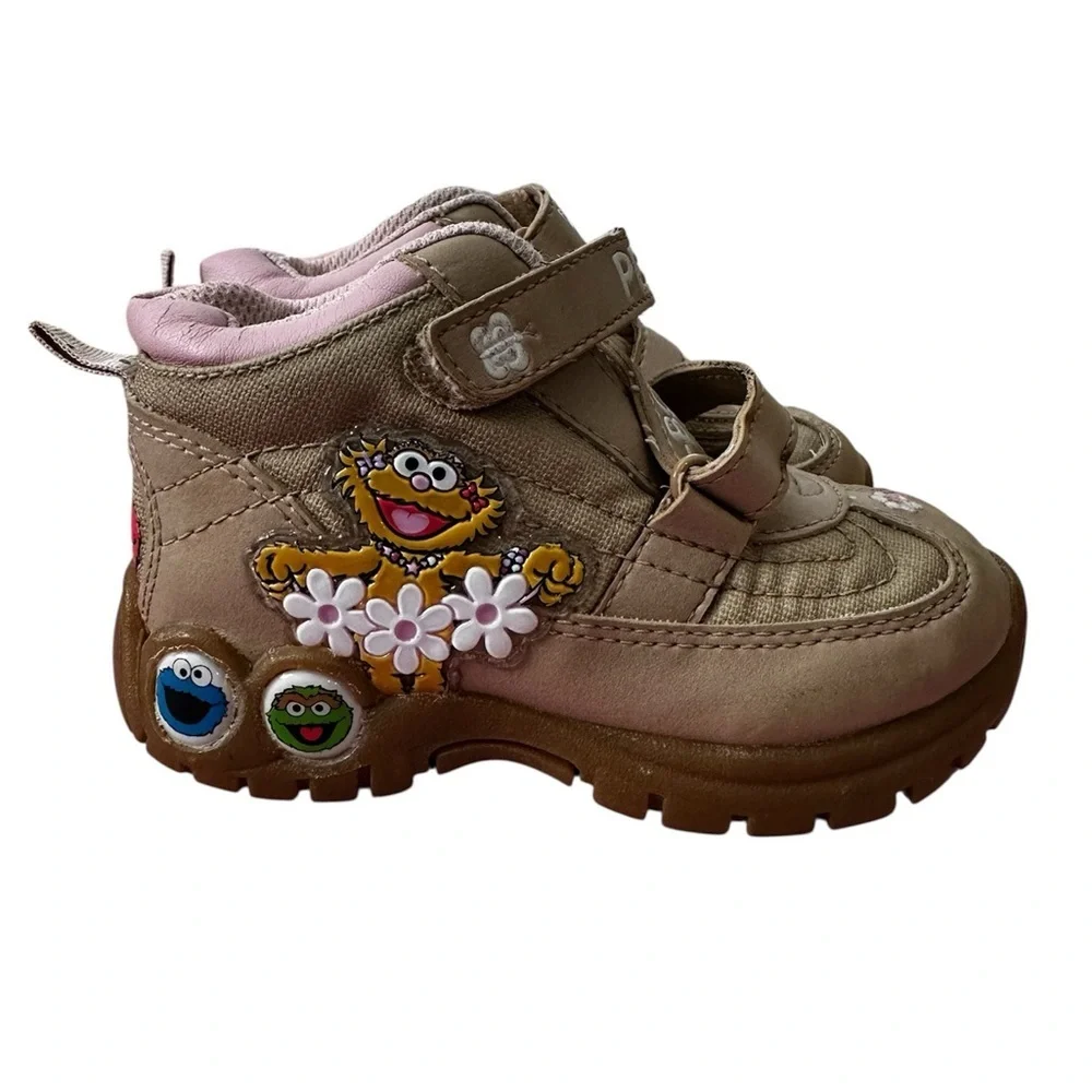 Vintage Sesame Street Hiker Boots Size 8